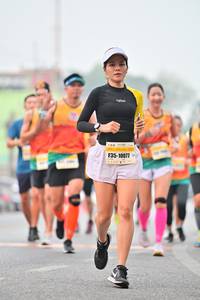 BIB: 10071
                            <button type="button" onclick="openModal(7806872)" class="btn btn-primary btn-sm float-right btn-popup" data-toggle="modal" data-target=".modal-high-quality">
                        <i class="fas fa-shopping-cart"></i> Add to Cart
                    </button>
                                            <button type="button" onclick="isThisMe(7806872, true)" class="btn btn-success btn-sm float-right btn-popup btn-isme hidden" data-toggle="tooltip" data-placement="bottom" title="นี่คือรูปของคุณใช่ไหม คลิกที่นี่เพื่อเอาเข้าอัลบั้ม">
                        <i class="fas fa-plus"></i> Add to album
                    </button>
                    <button type="button" onclick="isThisMe(7806872, false)" class="btn btn-warning btn-sm float-right btn-popup btn-isnotme hidden">
                        <i class="fas fa-ban"></i> Remove from album
                    </button>