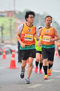 BIB: 11078, 10912
                            <button type="button" onclick="openModal(7837098)" class="btn btn-primary btn-sm float-right btn-popup" data-toggle="modal" data-target=".modal-high-quality">
                        <i class="fas fa-shopping-cart"></i> Add to Cart
                    </button>
                                            <button type="button" onclick="isThisMe(7837098, true)" class="btn btn-success btn-sm float-right btn-popup btn-isme hidden" data-toggle="tooltip" data-placement="bottom" title="นี่คือรูปของคุณใช่ไหม คลิกที่นี่เพื่อเอาเข้าอัลบั้ม">
                        <i class="fas fa-plus"></i> Add to album
                    </button>
                    <button type="button" onclick="isThisMe(7837098, false)" class="btn btn-warning btn-sm float-right btn-popup btn-isnotme hidden">
                        <i class="fas fa-ban"></i> Remove from album
                    </button>