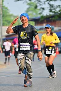 BIB: 40825, 125
                            <button type="button" onclick="openModal(8329298)" class="btn btn-primary btn-sm float-right btn-popup" data-toggle="modal" data-target=".modal-high-quality">
                        <i class="fas fa-shopping-cart"></i> Add to Cart
                    </button>
                                            <button type="button" onclick="isThisMe(8329298, true)" class="btn btn-success btn-sm float-right btn-popup btn-isme hidden" data-toggle="tooltip" data-placement="bottom" title="นี่คือรูปของคุณใช่ไหม คลิกที่นี่เพื่อเอาเข้าอัลบั้ม">
                        <i class="fas fa-plus"></i> Add to album
                    </button>
                    <button type="button" onclick="isThisMe(8329298, false)" class="btn btn-warning btn-sm float-right btn-popup btn-isnotme hidden">
                        <i class="fas fa-ban"></i> Remove from album
                    </button>