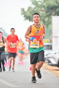 BIB: 17333
                            <button type="button" onclick="openModal(7800362)" class="btn btn-primary btn-sm float-right btn-popup" data-toggle="modal" data-target=".modal-high-quality">
                        <i class="fas fa-shopping-cart"></i> Add to Cart
                    </button>
                                            <button type="button" onclick="isThisMe(7800362, true)" class="btn btn-success btn-sm float-right btn-popup btn-isme hidden" data-toggle="tooltip" data-placement="bottom" title="นี่คือรูปของคุณใช่ไหม คลิกที่นี่เพื่อเอาเข้าอัลบั้ม">
                        <i class="fas fa-plus"></i> Add to album
                    </button>
                    <button type="button" onclick="isThisMe(7800362, false)" class="btn btn-warning btn-sm float-right btn-popup btn-isnotme hidden">
                        <i class="fas fa-ban"></i> Remove from album
                    </button>