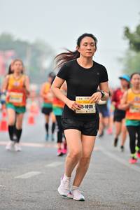 BIB: 10170
                            <button type="button" onclick="openModal(7922317)" class="btn btn-primary btn-sm float-right btn-popup" data-toggle="modal" data-target=".modal-high-quality">
                        <i class="fas fa-shopping-cart"></i> Add to Cart
                    </button>
                                            <button type="button" onclick="isThisMe(7922317, true)" class="btn btn-success btn-sm float-right btn-popup btn-isme hidden" data-toggle="tooltip" data-placement="bottom" title="นี่คือรูปของคุณใช่ไหม คลิกที่นี่เพื่อเอาเข้าอัลบั้ม">
                        <i class="fas fa-plus"></i> Add to album
                    </button>
                    <button type="button" onclick="isThisMe(7922317, false)" class="btn btn-warning btn-sm float-right btn-popup btn-isnotme hidden">
                        <i class="fas fa-ban"></i> Remove from album
                    </button>