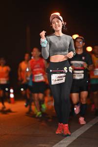 BIB: 40184
                            <button type="button" onclick="openModal(7775000)" class="btn btn-primary btn-sm float-right btn-popup" data-toggle="modal" data-target=".modal-high-quality">
                        <i class="fas fa-shopping-cart"></i> Add to Cart
                    </button>
                                            <button type="button" onclick="isThisMe(7775000, true)" class="btn btn-success btn-sm float-right btn-popup btn-isme hidden" data-toggle="tooltip" data-placement="bottom" title="นี่คือรูปของคุณใช่ไหม คลิกที่นี่เพื่อเอาเข้าอัลบั้ม">
                        <i class="fas fa-plus"></i> Add to album
                    </button>
                    <button type="button" onclick="isThisMe(7775000, false)" class="btn btn-warning btn-sm float-right btn-popup btn-isnotme hidden">
                        <i class="fas fa-ban"></i> Remove from album
                    </button>