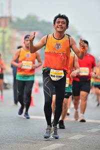 BIB: 11140
                            <button type="button" onclick="openModal(7925850)" class="btn btn-primary btn-sm float-right btn-popup" data-toggle="modal" data-target=".modal-high-quality">
                        <i class="fas fa-shopping-cart"></i> Add to Cart
                    </button>
                                            <button type="button" onclick="isThisMe(7925850, true)" class="btn btn-success btn-sm float-right btn-popup btn-isme hidden" data-toggle="tooltip" data-placement="bottom" title="นี่คือรูปของคุณใช่ไหม คลิกที่นี่เพื่อเอาเข้าอัลบั้ม">
                        <i class="fas fa-plus"></i> Add to album
                    </button>
                    <button type="button" onclick="isThisMe(7925850, false)" class="btn btn-warning btn-sm float-right btn-popup btn-isnotme hidden">
                        <i class="fas fa-ban"></i> Remove from album
                    </button>