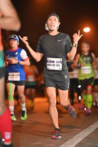 BIB: 100
                            <button type="button" onclick="openModal(7476898)" class="btn btn-primary btn-sm float-right btn-popup" data-toggle="modal" data-target=".modal-high-quality">
                        <i class="fas fa-shopping-cart"></i> Add to Cart
                    </button>
                                            <button type="button" onclick="isThisMe(7476898, true)" class="btn btn-success btn-sm float-right btn-popup btn-isme hidden" data-toggle="tooltip" data-placement="bottom" title="นี่คือรูปของคุณใช่ไหม คลิกที่นี่เพื่อเอาเข้าอัลบั้ม">
                        <i class="fas fa-plus"></i> Add to album
                    </button>
                    <button type="button" onclick="isThisMe(7476898, false)" class="btn btn-warning btn-sm float-right btn-popup btn-isnotme hidden">
                        <i class="fas fa-ban"></i> Remove from album
                    </button>