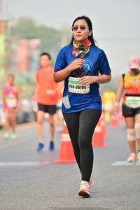 BIB: 26194
                            <button type="button" onclick="openModal(8235602)" class="btn btn-primary btn-sm float-right btn-popup" data-toggle="modal" data-target=".modal-high-quality">
                        <i class="fas fa-shopping-cart"></i> Add to Cart
                    </button>
                                            <button type="button" onclick="isThisMe(8235602, true)" class="btn btn-success btn-sm float-right btn-popup btn-isme hidden" data-toggle="tooltip" data-placement="bottom" title="นี่คือรูปของคุณใช่ไหม คลิกที่นี่เพื่อเอาเข้าอัลบั้ม">
                        <i class="fas fa-plus"></i> Add to album
                    </button>
                    <button type="button" onclick="isThisMe(8235602, false)" class="btn btn-warning btn-sm float-right btn-popup btn-isnotme hidden">
                        <i class="fas fa-ban"></i> Remove from album
                    </button>