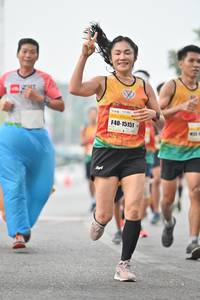 BIB: 15151
                            <button type="button" onclick="openModal(7664644)" class="btn btn-primary btn-sm float-right btn-popup" data-toggle="modal" data-target=".modal-high-quality">
                        <i class="fas fa-shopping-cart"></i> Add to Cart
                    </button>
                                            <button type="button" onclick="isThisMe(7664644, true)" class="btn btn-success btn-sm float-right btn-popup btn-isme hidden" data-toggle="tooltip" data-placement="bottom" title="นี่คือรูปของคุณใช่ไหม คลิกที่นี่เพื่อเอาเข้าอัลบั้ม">
                        <i class="fas fa-plus"></i> Add to album
                    </button>
                    <button type="button" onclick="isThisMe(7664644, false)" class="btn btn-warning btn-sm float-right btn-popup btn-isnotme hidden">
                        <i class="fas fa-ban"></i> Remove from album
                    </button>