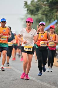 BIB: 140, 10700
                            <button type="button" onclick="openModal(7921127)" class="btn btn-primary btn-sm float-right btn-popup" data-toggle="modal" data-target=".modal-high-quality">
                        <i class="fas fa-shopping-cart"></i> Add to Cart
                    </button>
                                            <button type="button" onclick="isThisMe(7921127, true)" class="btn btn-success btn-sm float-right btn-popup btn-isme hidden" data-toggle="tooltip" data-placement="bottom" title="นี่คือรูปของคุณใช่ไหม คลิกที่นี่เพื่อเอาเข้าอัลบั้ม">
                        <i class="fas fa-plus"></i> Add to album
                    </button>
                    <button type="button" onclick="isThisMe(7921127, false)" class="btn btn-warning btn-sm float-right btn-popup btn-isnotme hidden">
                        <i class="fas fa-ban"></i> Remove from album
                    </button>