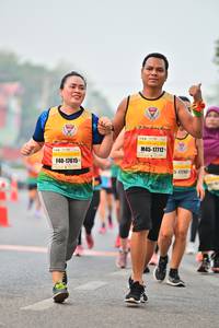 BIB: 17712, 17615, 17793
                            <button type="button" onclick="openModal(7936154)" class="btn btn-primary btn-sm float-right btn-popup" data-toggle="modal" data-target=".modal-high-quality">
                        <i class="fas fa-shopping-cart"></i> Add to Cart
                    </button>
                                            <button type="button" onclick="isThisMe(7936154, true)" class="btn btn-success btn-sm float-right btn-popup btn-isme hidden" data-toggle="tooltip" data-placement="bottom" title="นี่คือรูปของคุณใช่ไหม คลิกที่นี่เพื่อเอาเข้าอัลบั้ม">
                        <i class="fas fa-plus"></i> Add to album
                    </button>
                    <button type="button" onclick="isThisMe(7936154, false)" class="btn btn-warning btn-sm float-right btn-popup btn-isnotme hidden">
                        <i class="fas fa-ban"></i> Remove from album
                    </button>