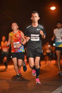 BIB: 45566, 40932
                            <button type="button" onclick="openModal(7454295)" class="btn btn-primary btn-sm float-right btn-popup" data-toggle="modal" data-target=".modal-high-quality">
                        <i class="fas fa-shopping-cart"></i> Add to Cart
                    </button>
                                            <button type="button" onclick="isThisMe(7454295, true)" class="btn btn-success btn-sm float-right btn-popup btn-isme hidden" data-toggle="tooltip" data-placement="bottom" title="นี่คือรูปของคุณใช่ไหม คลิกที่นี่เพื่อเอาเข้าอัลบั้ม">
                        <i class="fas fa-plus"></i> Add to album
                    </button>
                    <button type="button" onclick="isThisMe(7454295, false)" class="btn btn-warning btn-sm float-right btn-popup btn-isnotme hidden">
                        <i class="fas fa-ban"></i> Remove from album
                    </button>