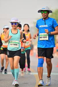 BIB: 26312, 25036
                            <button type="button" onclick="openModal(8234954)" class="btn btn-primary btn-sm float-right btn-popup" data-toggle="modal" data-target=".modal-high-quality">
                        <i class="fas fa-shopping-cart"></i> Add to Cart
                    </button>
                                            <button type="button" onclick="isThisMe(8234954, true)" class="btn btn-success btn-sm float-right btn-popup btn-isme hidden" data-toggle="tooltip" data-placement="bottom" title="นี่คือรูปของคุณใช่ไหม คลิกที่นี่เพื่อเอาเข้าอัลบั้ม">
                        <i class="fas fa-plus"></i> Add to album
                    </button>
                    <button type="button" onclick="isThisMe(8234954, false)" class="btn btn-warning btn-sm float-right btn-popup btn-isnotme hidden">
                        <i class="fas fa-ban"></i> Remove from album
                    </button>