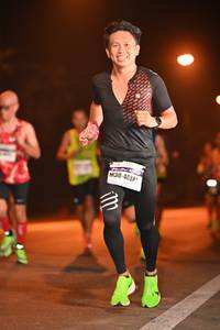 BIB: 4088
                            <button type="button" onclick="openModal(7747288)" class="btn btn-primary btn-sm float-right btn-popup" data-toggle="modal" data-target=".modal-high-quality">
                        <i class="fas fa-shopping-cart"></i> Add to Cart
                    </button>
                                            <button type="button" onclick="isThisMe(7747288, true)" class="btn btn-success btn-sm float-right btn-popup btn-isme hidden" data-toggle="tooltip" data-placement="bottom" title="นี่คือรูปของคุณใช่ไหม คลิกที่นี่เพื่อเอาเข้าอัลบั้ม">
                        <i class="fas fa-plus"></i> Add to album
                    </button>
                    <button type="button" onclick="isThisMe(7747288, false)" class="btn btn-warning btn-sm float-right btn-popup btn-isnotme hidden">
                        <i class="fas fa-ban"></i> Remove from album
                    </button>