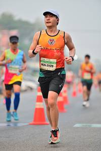 BIB: 21129
                            <button type="button" onclick="openModal(8019959)" class="btn btn-primary btn-sm float-right btn-popup" data-toggle="modal" data-target=".modal-high-quality">
                        <i class="fas fa-shopping-cart"></i> Add to Cart
                    </button>
                                            <button type="button" onclick="isThisMe(8019959, true)" class="btn btn-success btn-sm float-right btn-popup btn-isme hidden" data-toggle="tooltip" data-placement="bottom" title="นี่คือรูปของคุณใช่ไหม คลิกที่นี่เพื่อเอาเข้าอัลบั้ม">
                        <i class="fas fa-plus"></i> Add to album
                    </button>
                    <button type="button" onclick="isThisMe(8019959, false)" class="btn btn-warning btn-sm float-right btn-popup btn-isnotme hidden">
                        <i class="fas fa-ban"></i> Remove from album
                    </button>