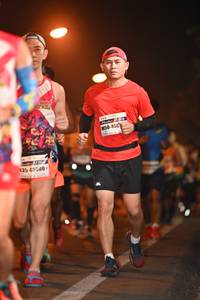 BIB: 468, 135, 45500
                            <button type="button" onclick="openModal(7488302)" class="btn btn-primary btn-sm float-right btn-popup" data-toggle="modal" data-target=".modal-high-quality">
                        <i class="fas fa-shopping-cart"></i> Add to Cart
                    </button>
                                            <button type="button" onclick="isThisMe(7488302, true)" class="btn btn-success btn-sm float-right btn-popup btn-isme hidden" data-toggle="tooltip" data-placement="bottom" title="นี่คือรูปของคุณใช่ไหม คลิกที่นี่เพื่อเอาเข้าอัลบั้ม">
                        <i class="fas fa-plus"></i> Add to album
                    </button>
                    <button type="button" onclick="isThisMe(7488302, false)" class="btn btn-warning btn-sm float-right btn-popup btn-isnotme hidden">
                        <i class="fas fa-ban"></i> Remove from album
                    </button>