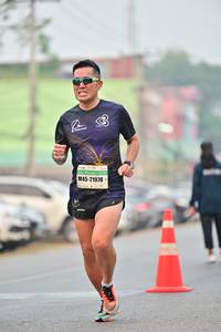 BIB: 21978
                            <button type="button" onclick="openModal(7812534)" class="btn btn-primary btn-sm float-right btn-popup" data-toggle="modal" data-target=".modal-high-quality">
                        <i class="fas fa-shopping-cart"></i> Add to Cart
                    </button>
                                            <button type="button" onclick="isThisMe(7812534, true)" class="btn btn-success btn-sm float-right btn-popup btn-isme hidden" data-toggle="tooltip" data-placement="bottom" title="นี่คือรูปของคุณใช่ไหม คลิกที่นี่เพื่อเอาเข้าอัลบั้ม">
                        <i class="fas fa-plus"></i> Add to album
                    </button>
                    <button type="button" onclick="isThisMe(7812534, false)" class="btn btn-warning btn-sm float-right btn-popup btn-isnotme hidden">
                        <i class="fas fa-ban"></i> Remove from album
                    </button>