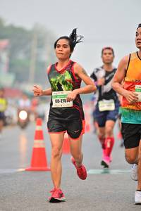 BIB: 275
                            <button type="button" onclick="openModal(7995096)" class="btn btn-primary btn-sm float-right btn-popup" data-toggle="modal" data-target=".modal-high-quality">
                        <i class="fas fa-shopping-cart"></i> Add to Cart
                    </button>
                                            <button type="button" onclick="isThisMe(7995096, true)" class="btn btn-success btn-sm float-right btn-popup btn-isme hidden" data-toggle="tooltip" data-placement="bottom" title="นี่คือรูปของคุณใช่ไหม คลิกที่นี่เพื่อเอาเข้าอัลบั้ม">
                        <i class="fas fa-plus"></i> Add to album
                    </button>
                    <button type="button" onclick="isThisMe(7995096, false)" class="btn btn-warning btn-sm float-right btn-popup btn-isnotme hidden">
                        <i class="fas fa-ban"></i> Remove from album
                    </button>