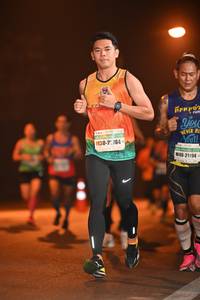 BIB: 2764, 21194
                            <button type="button" onclick="openModal(7576912)" class="btn btn-primary btn-sm float-right btn-popup" data-toggle="modal" data-target=".modal-high-quality">
                        <i class="fas fa-shopping-cart"></i> Add to Cart
                    </button>
                                            <button type="button" onclick="isThisMe(7576912, true)" class="btn btn-success btn-sm float-right btn-popup btn-isme hidden" data-toggle="tooltip" data-placement="bottom" title="นี่คือรูปของคุณใช่ไหม คลิกที่นี่เพื่อเอาเข้าอัลบั้ม">
                        <i class="fas fa-plus"></i> Add to album
                    </button>
                    <button type="button" onclick="isThisMe(7576912, false)" class="btn btn-warning btn-sm float-right btn-popup btn-isnotme hidden">
                        <i class="fas fa-ban"></i> Remove from album
                    </button>