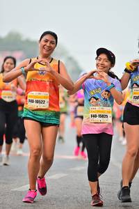 BIB: 10522, 15025
                            <button type="button" onclick="openModal(7858888)" class="btn btn-primary btn-sm float-right btn-popup" data-toggle="modal" data-target=".modal-high-quality">
                        <i class="fas fa-shopping-cart"></i> Add to Cart
                    </button>
                                            <button type="button" onclick="isThisMe(7858888, true)" class="btn btn-success btn-sm float-right btn-popup btn-isme hidden" data-toggle="tooltip" data-placement="bottom" title="นี่คือรูปของคุณใช่ไหม คลิกที่นี่เพื่อเอาเข้าอัลบั้ม">
                        <i class="fas fa-plus"></i> Add to album
                    </button>
                    <button type="button" onclick="isThisMe(7858888, false)" class="btn btn-warning btn-sm float-right btn-popup btn-isnotme hidden">
                        <i class="fas fa-ban"></i> Remove from album
                    </button>