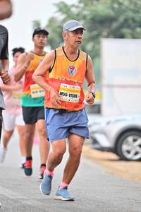 BIB: 11586
                            <button type="button" onclick="openModal(7795735)" class="btn btn-primary btn-sm float-right btn-popup" data-toggle="modal" data-target=".modal-high-quality">
                        <i class="fas fa-shopping-cart"></i> Add to Cart
                    </button>
                                            <button type="button" onclick="isThisMe(7795735, true)" class="btn btn-success btn-sm float-right btn-popup btn-isme hidden" data-toggle="tooltip" data-placement="bottom" title="นี่คือรูปของคุณใช่ไหม คลิกที่นี่เพื่อเอาเข้าอัลบั้ม">
                        <i class="fas fa-plus"></i> Add to album
                    </button>
                    <button type="button" onclick="isThisMe(7795735, false)" class="btn btn-warning btn-sm float-right btn-popup btn-isnotme hidden">
                        <i class="fas fa-ban"></i> Remove from album
                    </button>