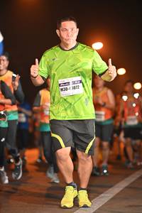 BIB: 3072
                            <button type="button" onclick="openModal(7501983)" class="btn btn-primary btn-sm float-right btn-popup" data-toggle="modal" data-target=".modal-high-quality">
                        <i class="fas fa-shopping-cart"></i> Add to Cart
                    </button>
                                            <button type="button" onclick="isThisMe(7501983, true)" class="btn btn-success btn-sm float-right btn-popup btn-isme hidden" data-toggle="tooltip" data-placement="bottom" title="นี่คือรูปของคุณใช่ไหม คลิกที่นี่เพื่อเอาเข้าอัลบั้ม">
                        <i class="fas fa-plus"></i> Add to album
                    </button>
                    <button type="button" onclick="isThisMe(7501983, false)" class="btn btn-warning btn-sm float-right btn-popup btn-isnotme hidden">
                        <i class="fas fa-ban"></i> Remove from album
                    </button>