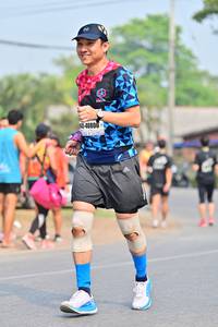 BIB: 40800
                            <button type="button" onclick="openModal(7425884)" class="btn btn-primary btn-sm float-right btn-popup" data-toggle="modal" data-target=".modal-high-quality">
                        <i class="fas fa-shopping-cart"></i> Add to Cart
                    </button>
                                            <button type="button" onclick="isThisMe(7425884, true)" class="btn btn-success btn-sm float-right btn-popup btn-isme hidden" data-toggle="tooltip" data-placement="bottom" title="นี่คือรูปของคุณใช่ไหม คลิกที่นี่เพื่อเอาเข้าอัลบั้ม">
                        <i class="fas fa-plus"></i> Add to album
                    </button>
                    <button type="button" onclick="isThisMe(7425884, false)" class="btn btn-warning btn-sm float-right btn-popup btn-isnotme hidden">
                        <i class="fas fa-ban"></i> Remove from album
                    </button>