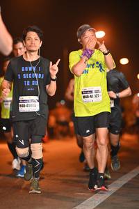 BIB: 527, 45919
                            <button type="button" onclick="openModal(7477453)" class="btn btn-primary btn-sm float-right btn-popup" data-toggle="modal" data-target=".modal-high-quality">
                        <i class="fas fa-shopping-cart"></i> Add to Cart
                    </button>
                                            <button type="button" onclick="isThisMe(7477453, true)" class="btn btn-success btn-sm float-right btn-popup btn-isme hidden" data-toggle="tooltip" data-placement="bottom" title="นี่คือรูปของคุณใช่ไหม คลิกที่นี่เพื่อเอาเข้าอัลบั้ม">
                        <i class="fas fa-plus"></i> Add to album
                    </button>
                    <button type="button" onclick="isThisMe(7477453, false)" class="btn btn-warning btn-sm float-right btn-popup btn-isnotme hidden">
                        <i class="fas fa-ban"></i> Remove from album
                    </button>