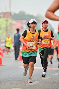 BIB: 1487, 9521
                            <button type="button" onclick="openModal(7926366)" class="btn btn-primary btn-sm float-right btn-popup" data-toggle="modal" data-target=".modal-high-quality">
                        <i class="fas fa-shopping-cart"></i> Add to Cart
                    </button>
                                            <button type="button" onclick="isThisMe(7926366, true)" class="btn btn-success btn-sm float-right btn-popup btn-isme hidden" data-toggle="tooltip" data-placement="bottom" title="นี่คือรูปของคุณใช่ไหม คลิกที่นี่เพื่อเอาเข้าอัลบั้ม">
                        <i class="fas fa-plus"></i> Add to album
                    </button>
                    <button type="button" onclick="isThisMe(7926366, false)" class="btn btn-warning btn-sm float-right btn-popup btn-isnotme hidden">
                        <i class="fas fa-ban"></i> Remove from album
                    </button>