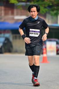 BIB: 42200
                            <button type="button" onclick="openModal(7438219)" class="btn btn-primary btn-sm float-right btn-popup" data-toggle="modal" data-target=".modal-high-quality">
                        <i class="fas fa-shopping-cart"></i> Add to Cart
                    </button>
                                            <button type="button" onclick="isThisMe(7438219, true)" class="btn btn-success btn-sm float-right btn-popup btn-isme hidden" data-toggle="tooltip" data-placement="bottom" title="นี่คือรูปของคุณใช่ไหม คลิกที่นี่เพื่อเอาเข้าอัลบั้ม">
                        <i class="fas fa-plus"></i> Add to album
                    </button>
                    <button type="button" onclick="isThisMe(7438219, false)" class="btn btn-warning btn-sm float-right btn-popup btn-isnotme hidden">
                        <i class="fas fa-ban"></i> Remove from album
                    </button>