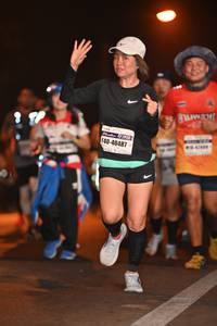 BIB: 40487
                            <button type="button" onclick="openModal(7489771)" class="btn btn-primary btn-sm float-right btn-popup" data-toggle="modal" data-target=".modal-high-quality">
                        <i class="fas fa-shopping-cart"></i> Add to Cart
                    </button>
                                            <button type="button" onclick="isThisMe(7489771, true)" class="btn btn-success btn-sm float-right btn-popup btn-isme hidden" data-toggle="tooltip" data-placement="bottom" title="นี่คือรูปของคุณใช่ไหม คลิกที่นี่เพื่อเอาเข้าอัลบั้ม">
                        <i class="fas fa-plus"></i> Add to album
                    </button>
                    <button type="button" onclick="isThisMe(7489771, false)" class="btn btn-warning btn-sm float-right btn-popup btn-isnotme hidden">
                        <i class="fas fa-ban"></i> Remove from album
                    </button>