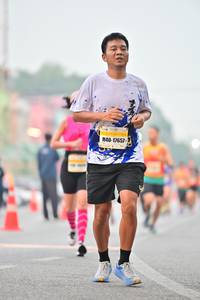BIB: 17657
                            <button type="button" onclick="openModal(7804167)" class="btn btn-primary btn-sm float-right btn-popup" data-toggle="modal" data-target=".modal-high-quality">
                        <i class="fas fa-shopping-cart"></i> Add to Cart
                    </button>
                                            <button type="button" onclick="isThisMe(7804167, true)" class="btn btn-success btn-sm float-right btn-popup btn-isme hidden" data-toggle="tooltip" data-placement="bottom" title="นี่คือรูปของคุณใช่ไหม คลิกที่นี่เพื่อเอาเข้าอัลบั้ม">
                        <i class="fas fa-plus"></i> Add to album
                    </button>
                    <button type="button" onclick="isThisMe(7804167, false)" class="btn btn-warning btn-sm float-right btn-popup btn-isnotme hidden">
                        <i class="fas fa-ban"></i> Remove from album
                    </button>