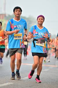 BIB: 16265, 0953
                            <button type="button" onclick="openModal(7936978)" class="btn btn-primary btn-sm float-right btn-popup" data-toggle="modal" data-target=".modal-high-quality">
                        <i class="fas fa-shopping-cart"></i> Add to Cart
                    </button>
                                            <button type="button" onclick="isThisMe(7936978, true)" class="btn btn-success btn-sm float-right btn-popup btn-isme hidden" data-toggle="tooltip" data-placement="bottom" title="นี่คือรูปของคุณใช่ไหม คลิกที่นี่เพื่อเอาเข้าอัลบั้ม">
                        <i class="fas fa-plus"></i> Add to album
                    </button>
                    <button type="button" onclick="isThisMe(7936978, false)" class="btn btn-warning btn-sm float-right btn-popup btn-isnotme hidden">
                        <i class="fas fa-ban"></i> Remove from album
                    </button>