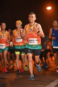 BIB: 416
                            <button type="button" onclick="openModal(7480115)" class="btn btn-primary btn-sm float-right btn-popup" data-toggle="modal" data-target=".modal-high-quality">
                        <i class="fas fa-shopping-cart"></i> Add to Cart
                    </button>
                                            <button type="button" onclick="isThisMe(7480115, true)" class="btn btn-success btn-sm float-right btn-popup btn-isme hidden" data-toggle="tooltip" data-placement="bottom" title="นี่คือรูปของคุณใช่ไหม คลิกที่นี่เพื่อเอาเข้าอัลบั้ม">
                        <i class="fas fa-plus"></i> Add to album
                    </button>
                    <button type="button" onclick="isThisMe(7480115, false)" class="btn btn-warning btn-sm float-right btn-popup btn-isnotme hidden">
                        <i class="fas fa-ban"></i> Remove from album
                    </button>