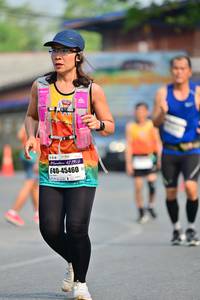 BIB: 42195, 45460
                            <button type="button" onclick="openModal(8400957)" class="btn btn-primary btn-sm float-right btn-popup" data-toggle="modal" data-target=".modal-high-quality">
                        <i class="fas fa-shopping-cart"></i> Add to Cart
                    </button>
                                            <button type="button" onclick="isThisMe(8400957, true)" class="btn btn-success btn-sm float-right btn-popup btn-isme hidden" data-toggle="tooltip" data-placement="bottom" title="นี่คือรูปของคุณใช่ไหม คลิกที่นี่เพื่อเอาเข้าอัลบั้ม">
                        <i class="fas fa-plus"></i> Add to album
                    </button>
                    <button type="button" onclick="isThisMe(8400957, false)" class="btn btn-warning btn-sm float-right btn-popup btn-isnotme hidden">
                        <i class="fas fa-ban"></i> Remove from album
                    </button>