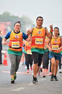 BIB: 17712, 17615, 17293
                            <button type="button" onclick="openModal(7935993)" class="btn btn-primary btn-sm float-right btn-popup" data-toggle="modal" data-target=".modal-high-quality">
                        <i class="fas fa-shopping-cart"></i> Add to Cart
                    </button>
                                            <button type="button" onclick="isThisMe(7935993, true)" class="btn btn-success btn-sm float-right btn-popup btn-isme hidden" data-toggle="tooltip" data-placement="bottom" title="นี่คือรูปของคุณใช่ไหม คลิกที่นี่เพื่อเอาเข้าอัลบั้ม">
                        <i class="fas fa-plus"></i> Add to album
                    </button>
                    <button type="button" onclick="isThisMe(7935993, false)" class="btn btn-warning btn-sm float-right btn-popup btn-isnotme hidden">
                        <i class="fas fa-ban"></i> Remove from album
                    </button>