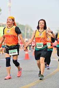 BIB: 20353, 6435, 20747
                            <button type="button" onclick="openModal(8264229)" class="btn btn-primary btn-sm float-right btn-popup" data-toggle="modal" data-target=".modal-high-quality">
                        <i class="fas fa-shopping-cart"></i> Add to Cart
                    </button>
                                            <button type="button" onclick="isThisMe(8264229, true)" class="btn btn-success btn-sm float-right btn-popup btn-isme hidden" data-toggle="tooltip" data-placement="bottom" title="นี่คือรูปของคุณใช่ไหม คลิกที่นี่เพื่อเอาเข้าอัลบั้ม">
                        <i class="fas fa-plus"></i> Add to album
                    </button>
                    <button type="button" onclick="isThisMe(8264229, false)" class="btn btn-warning btn-sm float-right btn-popup btn-isnotme hidden">
                        <i class="fas fa-ban"></i> Remove from album
                    </button>