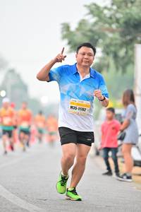 BIB: 11702
                            <button type="button" onclick="openModal(7794978)" class="btn btn-primary btn-sm float-right btn-popup" data-toggle="modal" data-target=".modal-high-quality">
                        <i class="fas fa-shopping-cart"></i> Add to Cart
                    </button>
                                            <button type="button" onclick="isThisMe(7794978, true)" class="btn btn-success btn-sm float-right btn-popup btn-isme hidden" data-toggle="tooltip" data-placement="bottom" title="นี่คือรูปของคุณใช่ไหม คลิกที่นี่เพื่อเอาเข้าอัลบั้ม">
                        <i class="fas fa-plus"></i> Add to album
                    </button>
                    <button type="button" onclick="isThisMe(7794978, false)" class="btn btn-warning btn-sm float-right btn-popup btn-isnotme hidden">
                        <i class="fas fa-ban"></i> Remove from album
                    </button>