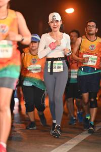 BIB: 27953, 358, 2000
                            <button type="button" onclick="openModal(7622757)" class="btn btn-primary btn-sm float-right btn-popup" data-toggle="modal" data-target=".modal-high-quality">
                        <i class="fas fa-shopping-cart"></i> Add to Cart
                    </button>
                                            <button type="button" onclick="isThisMe(7622757, true)" class="btn btn-success btn-sm float-right btn-popup btn-isme hidden" data-toggle="tooltip" data-placement="bottom" title="นี่คือรูปของคุณใช่ไหม คลิกที่นี่เพื่อเอาเข้าอัลบั้ม">
                        <i class="fas fa-plus"></i> Add to album
                    </button>
                    <button type="button" onclick="isThisMe(7622757, false)" class="btn btn-warning btn-sm float-right btn-popup btn-isnotme hidden">
                        <i class="fas fa-ban"></i> Remove from album
                    </button>