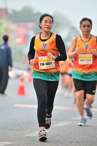 BIB: 100, 10071
                            <button type="button" onclick="openModal(7857425)" class="btn btn-primary btn-sm float-right btn-popup" data-toggle="modal" data-target=".modal-high-quality">
                        <i class="fas fa-shopping-cart"></i> Add to Cart
                    </button>
                                            <button type="button" onclick="isThisMe(7857425, true)" class="btn btn-success btn-sm float-right btn-popup btn-isme hidden" data-toggle="tooltip" data-placement="bottom" title="นี่คือรูปของคุณใช่ไหม คลิกที่นี่เพื่อเอาเข้าอัลบั้ม">
                        <i class="fas fa-plus"></i> Add to album
                    </button>
                    <button type="button" onclick="isThisMe(7857425, false)" class="btn btn-warning btn-sm float-right btn-popup btn-isnotme hidden">
                        <i class="fas fa-ban"></i> Remove from album
                    </button>