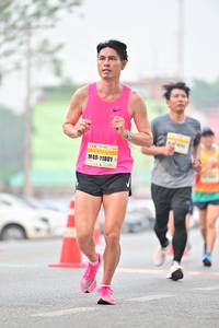 BIB: 11801
                            <button type="button" onclick="openModal(7795661)" class="btn btn-primary btn-sm float-right btn-popup" data-toggle="modal" data-target=".modal-high-quality">
                        <i class="fas fa-shopping-cart"></i> Add to Cart
                    </button>
                                            <button type="button" onclick="isThisMe(7795661, true)" class="btn btn-success btn-sm float-right btn-popup btn-isme hidden" data-toggle="tooltip" data-placement="bottom" title="นี่คือรูปของคุณใช่ไหม คลิกที่นี่เพื่อเอาเข้าอัลบั้ม">
                        <i class="fas fa-plus"></i> Add to album
                    </button>
                    <button type="button" onclick="isThisMe(7795661, false)" class="btn btn-warning btn-sm float-right btn-popup btn-isnotme hidden">
                        <i class="fas fa-ban"></i> Remove from album
                    </button>