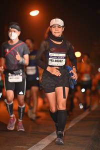 BIB: 40332
                            <button type="button" onclick="openModal(7484252)" class="btn btn-primary btn-sm float-right btn-popup" data-toggle="modal" data-target=".modal-high-quality">
                        <i class="fas fa-shopping-cart"></i> Add to Cart
                    </button>
                                            <button type="button" onclick="isThisMe(7484252, true)" class="btn btn-success btn-sm float-right btn-popup btn-isme hidden" data-toggle="tooltip" data-placement="bottom" title="นี่คือรูปของคุณใช่ไหม คลิกที่นี่เพื่อเอาเข้าอัลบั้ม">
                        <i class="fas fa-plus"></i> Add to album
                    </button>
                    <button type="button" onclick="isThisMe(7484252, false)" class="btn btn-warning btn-sm float-right btn-popup btn-isnotme hidden">
                        <i class="fas fa-ban"></i> Remove from album
                    </button>