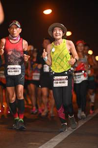 BIB: 48012, 40183
                            <button type="button" onclick="openModal(7475517)" class="btn btn-primary btn-sm float-right btn-popup" data-toggle="modal" data-target=".modal-high-quality">
                        <i class="fas fa-shopping-cart"></i> Add to Cart
                    </button>
                                            <button type="button" onclick="isThisMe(7475517, true)" class="btn btn-success btn-sm float-right btn-popup btn-isme hidden" data-toggle="tooltip" data-placement="bottom" title="นี่คือรูปของคุณใช่ไหม คลิกที่นี่เพื่อเอาเข้าอัลบั้ม">
                        <i class="fas fa-plus"></i> Add to album
                    </button>
                    <button type="button" onclick="isThisMe(7475517, false)" class="btn btn-warning btn-sm float-right btn-popup btn-isnotme hidden">
                        <i class="fas fa-ban"></i> Remove from album
                    </button>