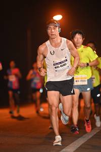 BIB: 46401
                            <button type="button" onclick="openModal(7764298)" class="btn btn-primary btn-sm float-right btn-popup" data-toggle="modal" data-target=".modal-high-quality">
                        <i class="fas fa-shopping-cart"></i> Add to Cart
                    </button>
                                            <button type="button" onclick="isThisMe(7764298, true)" class="btn btn-success btn-sm float-right btn-popup btn-isme hidden" data-toggle="tooltip" data-placement="bottom" title="นี่คือรูปของคุณใช่ไหม คลิกที่นี่เพื่อเอาเข้าอัลบั้ม">
                        <i class="fas fa-plus"></i> Add to album
                    </button>
                    <button type="button" onclick="isThisMe(7764298, false)" class="btn btn-warning btn-sm float-right btn-popup btn-isnotme hidden">
                        <i class="fas fa-ban"></i> Remove from album
                    </button>