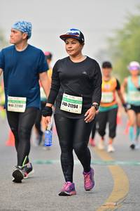 BIB: 21204, 22100
                            <button type="button" onclick="openModal(8234913)" class="btn btn-primary btn-sm float-right btn-popup" data-toggle="modal" data-target=".modal-high-quality">
                        <i class="fas fa-shopping-cart"></i> Add to Cart
                    </button>
                                            <button type="button" onclick="isThisMe(8234913, true)" class="btn btn-success btn-sm float-right btn-popup btn-isme hidden" data-toggle="tooltip" data-placement="bottom" title="นี่คือรูปของคุณใช่ไหม คลิกที่นี่เพื่อเอาเข้าอัลบั้ม">
                        <i class="fas fa-plus"></i> Add to album
                    </button>
                    <button type="button" onclick="isThisMe(8234913, false)" class="btn btn-warning btn-sm float-right btn-popup btn-isnotme hidden">
                        <i class="fas fa-ban"></i> Remove from album
                    </button>