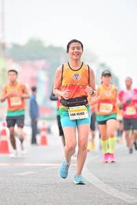 BIB: 15193
                            <button type="button" onclick="openModal(7799757)" class="btn btn-primary btn-sm float-right btn-popup" data-toggle="modal" data-target=".modal-high-quality">
                        <i class="fas fa-shopping-cart"></i> Add to Cart
                    </button>
                                            <button type="button" onclick="isThisMe(7799757, true)" class="btn btn-success btn-sm float-right btn-popup btn-isme hidden" data-toggle="tooltip" data-placement="bottom" title="นี่คือรูปของคุณใช่ไหม คลิกที่นี่เพื่อเอาเข้าอัลบั้ม">
                        <i class="fas fa-plus"></i> Add to album
                    </button>
                    <button type="button" onclick="isThisMe(7799757, false)" class="btn btn-warning btn-sm float-right btn-popup btn-isnotme hidden">
                        <i class="fas fa-ban"></i> Remove from album
                    </button>
