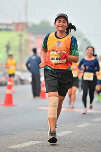 BIB: 1088
                            <button type="button" onclick="openModal(7929071)" class="btn btn-primary btn-sm float-right btn-popup" data-toggle="modal" data-target=".modal-high-quality">
                        <i class="fas fa-shopping-cart"></i> Add to Cart
                    </button>
                                            <button type="button" onclick="isThisMe(7929071, true)" class="btn btn-success btn-sm float-right btn-popup btn-isme hidden" data-toggle="tooltip" data-placement="bottom" title="นี่คือรูปของคุณใช่ไหม คลิกที่นี่เพื่อเอาเข้าอัลบั้ม">
                        <i class="fas fa-plus"></i> Add to album
                    </button>
                    <button type="button" onclick="isThisMe(7929071, false)" class="btn btn-warning btn-sm float-right btn-popup btn-isnotme hidden">
                        <i class="fas fa-ban"></i> Remove from album
                    </button>