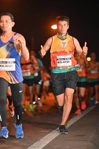 BIB: 47235, 40641
                            <button type="button" onclick="openModal(7475671)" class="btn btn-primary btn-sm float-right btn-popup" data-toggle="modal" data-target=".modal-high-quality">
                        <i class="fas fa-shopping-cart"></i> Add to Cart
                    </button>
                                            <button type="button" onclick="isThisMe(7475671, true)" class="btn btn-success btn-sm float-right btn-popup btn-isme hidden" data-toggle="tooltip" data-placement="bottom" title="นี่คือรูปของคุณใช่ไหม คลิกที่นี่เพื่อเอาเข้าอัลบั้ม">
                        <i class="fas fa-plus"></i> Add to album
                    </button>
                    <button type="button" onclick="isThisMe(7475671, false)" class="btn btn-warning btn-sm float-right btn-popup btn-isnotme hidden">
                        <i class="fas fa-ban"></i> Remove from album
                    </button>