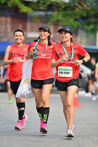 BIB: 25141
                            <button type="button" onclick="openModal(7428014)" class="btn btn-primary btn-sm float-right btn-popup" data-toggle="modal" data-target=".modal-high-quality">
                        <i class="fas fa-shopping-cart"></i> Add to Cart
                    </button>
                                            <button type="button" onclick="isThisMe(7428014, true)" class="btn btn-success btn-sm float-right btn-popup btn-isme hidden" data-toggle="tooltip" data-placement="bottom" title="นี่คือรูปของคุณใช่ไหม คลิกที่นี่เพื่อเอาเข้าอัลบั้ม">
                        <i class="fas fa-plus"></i> Add to album
                    </button>
                    <button type="button" onclick="isThisMe(7428014, false)" class="btn btn-warning btn-sm float-right btn-popup btn-isnotme hidden">
                        <i class="fas fa-ban"></i> Remove from album
                    </button>