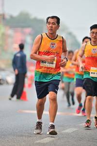 BIB: 390
                            <button type="button" onclick="openModal(7918041)" class="btn btn-primary btn-sm float-right btn-popup" data-toggle="modal" data-target=".modal-high-quality">
                        <i class="fas fa-shopping-cart"></i> Add to Cart
                    </button>
                                            <button type="button" onclick="isThisMe(7918041, true)" class="btn btn-success btn-sm float-right btn-popup btn-isme hidden" data-toggle="tooltip" data-placement="bottom" title="นี่คือรูปของคุณใช่ไหม คลิกที่นี่เพื่อเอาเข้าอัลบั้ม">
                        <i class="fas fa-plus"></i> Add to album
                    </button>
                    <button type="button" onclick="isThisMe(7918041, false)" class="btn btn-warning btn-sm float-right btn-popup btn-isnotme hidden">
                        <i class="fas fa-ban"></i> Remove from album
                    </button>