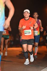 BIB: 21004
                            <button type="button" onclick="openModal(7592187)" class="btn btn-primary btn-sm float-right btn-popup" data-toggle="modal" data-target=".modal-high-quality">
                        <i class="fas fa-shopping-cart"></i> Add to Cart
                    </button>
                                            <button type="button" onclick="isThisMe(7592187, true)" class="btn btn-success btn-sm float-right btn-popup btn-isme hidden" data-toggle="tooltip" data-placement="bottom" title="นี่คือรูปของคุณใช่ไหม คลิกที่นี่เพื่อเอาเข้าอัลบั้ม">
                        <i class="fas fa-plus"></i> Add to album
                    </button>
                    <button type="button" onclick="isThisMe(7592187, false)" class="btn btn-warning btn-sm float-right btn-popup btn-isnotme hidden">
                        <i class="fas fa-ban"></i> Remove from album
                    </button>