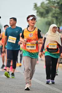 BIB: 15887, 15610
                            <button type="button" onclick="openModal(7937240)" class="btn btn-primary btn-sm float-right btn-popup" data-toggle="modal" data-target=".modal-high-quality">
                        <i class="fas fa-shopping-cart"></i> Add to Cart
                    </button>
                                            <button type="button" onclick="isThisMe(7937240, true)" class="btn btn-success btn-sm float-right btn-popup btn-isme hidden" data-toggle="tooltip" data-placement="bottom" title="นี่คือรูปของคุณใช่ไหม คลิกที่นี่เพื่อเอาเข้าอัลบั้ม">
                        <i class="fas fa-plus"></i> Add to album
                    </button>
                    <button type="button" onclick="isThisMe(7937240, false)" class="btn btn-warning btn-sm float-right btn-popup btn-isnotme hidden">
                        <i class="fas fa-ban"></i> Remove from album
                    </button>