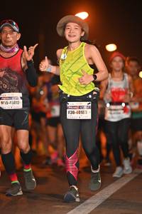 BIB: 46012, 40183
                            <button type="button" onclick="openModal(7475640)" class="btn btn-primary btn-sm float-right btn-popup" data-toggle="modal" data-target=".modal-high-quality">
                        <i class="fas fa-shopping-cart"></i> Add to Cart
                    </button>
                                            <button type="button" onclick="isThisMe(7475640, true)" class="btn btn-success btn-sm float-right btn-popup btn-isme hidden" data-toggle="tooltip" data-placement="bottom" title="นี่คือรูปของคุณใช่ไหม คลิกที่นี่เพื่อเอาเข้าอัลบั้ม">
                        <i class="fas fa-plus"></i> Add to album
                    </button>
                    <button type="button" onclick="isThisMe(7475640, false)" class="btn btn-warning btn-sm float-right btn-popup btn-isnotme hidden">
                        <i class="fas fa-ban"></i> Remove from album
                    </button>